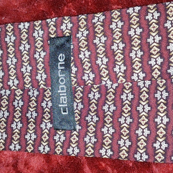 Claiborne Tie - Picture 2 of 2